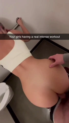 I had sex with his unfaithful partner at a gym that was open to the public and posted it on Snapchat - Veessasbutt porn video